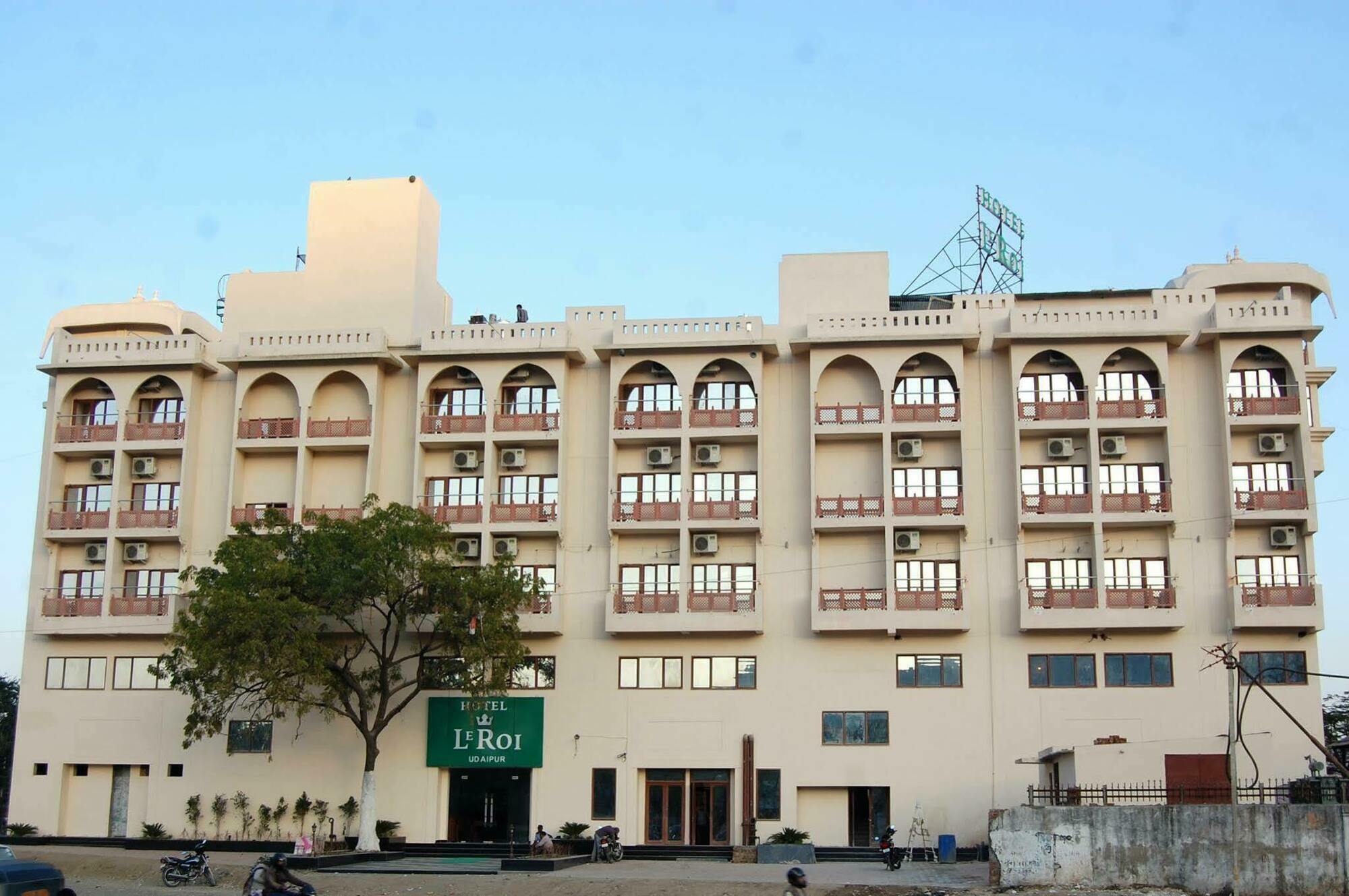 Le Roi Udaipur Otel Dış mekan fotoğraf